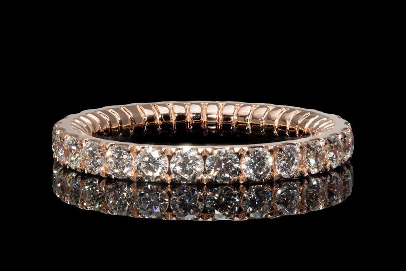 Min Diamond Eternity Band